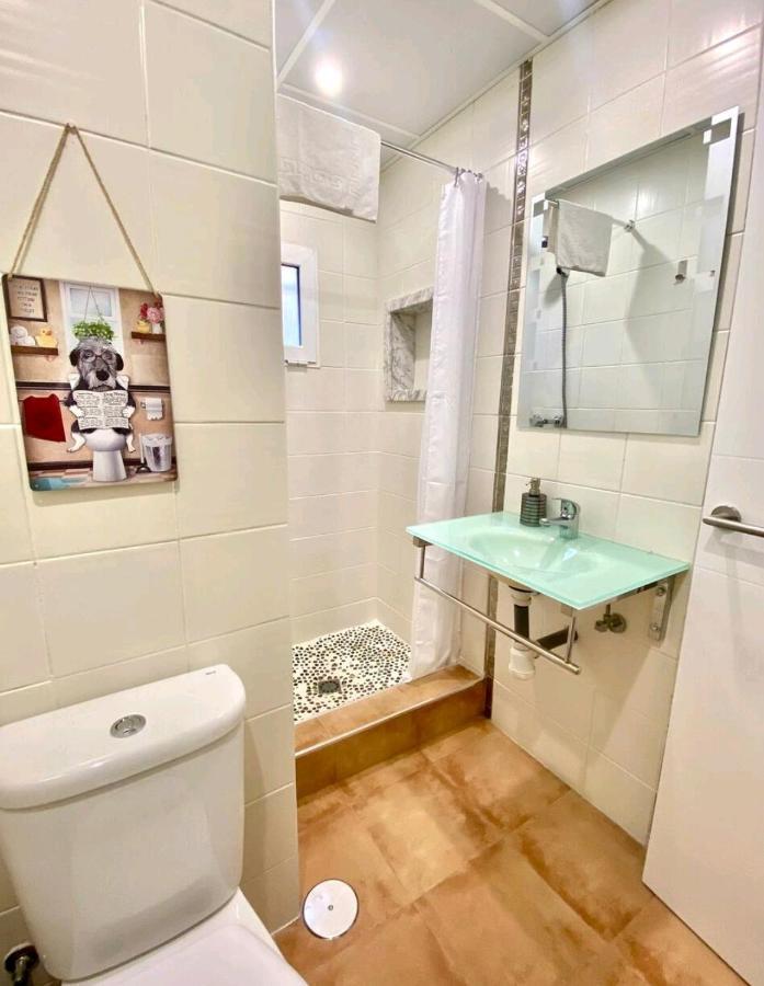 Apartamento Triana Apartment เซบีญา ภายนอก รูปภาพ