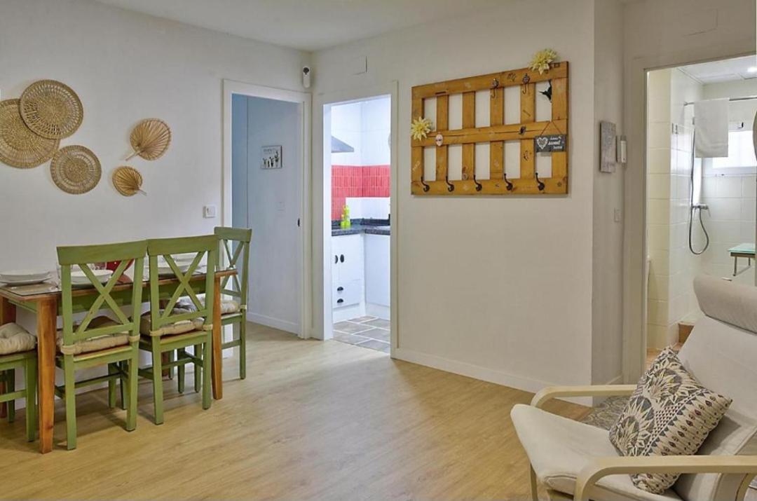 Apartamento Triana Apartment เซบีญา ภายนอก รูปภาพ